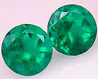 round emerald pair 39